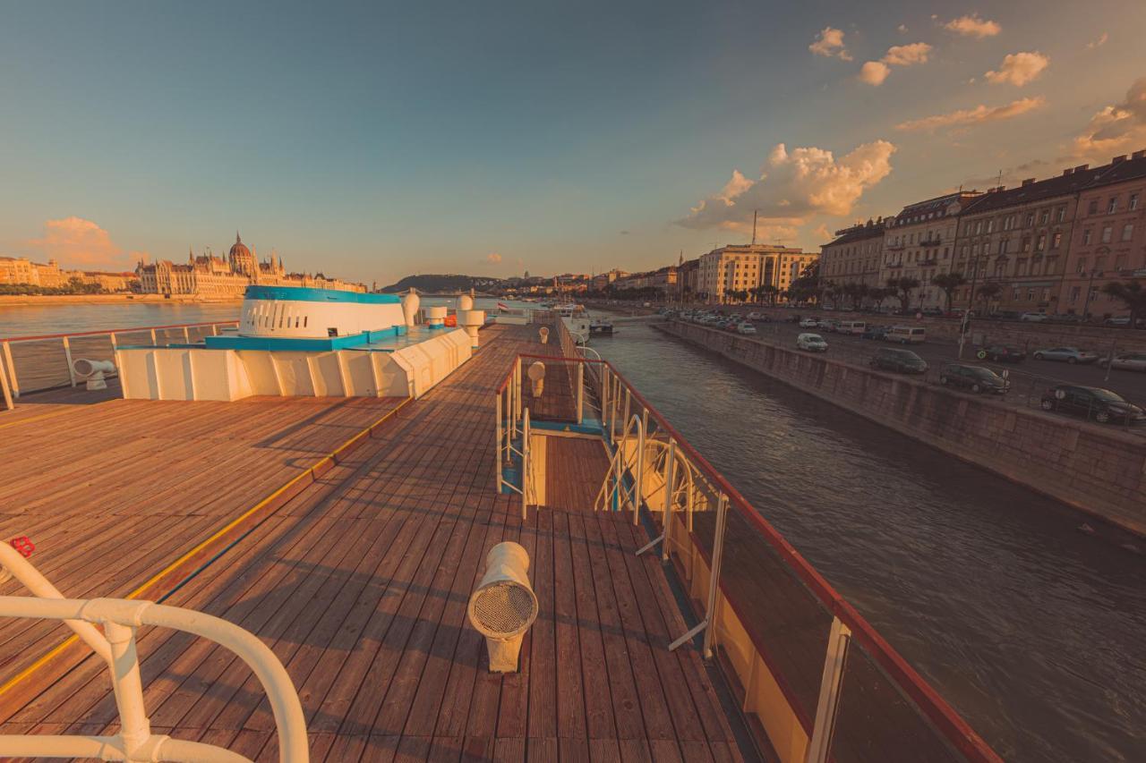 Grand Jules - Boat Hotel Budapešť Exteriér fotografie