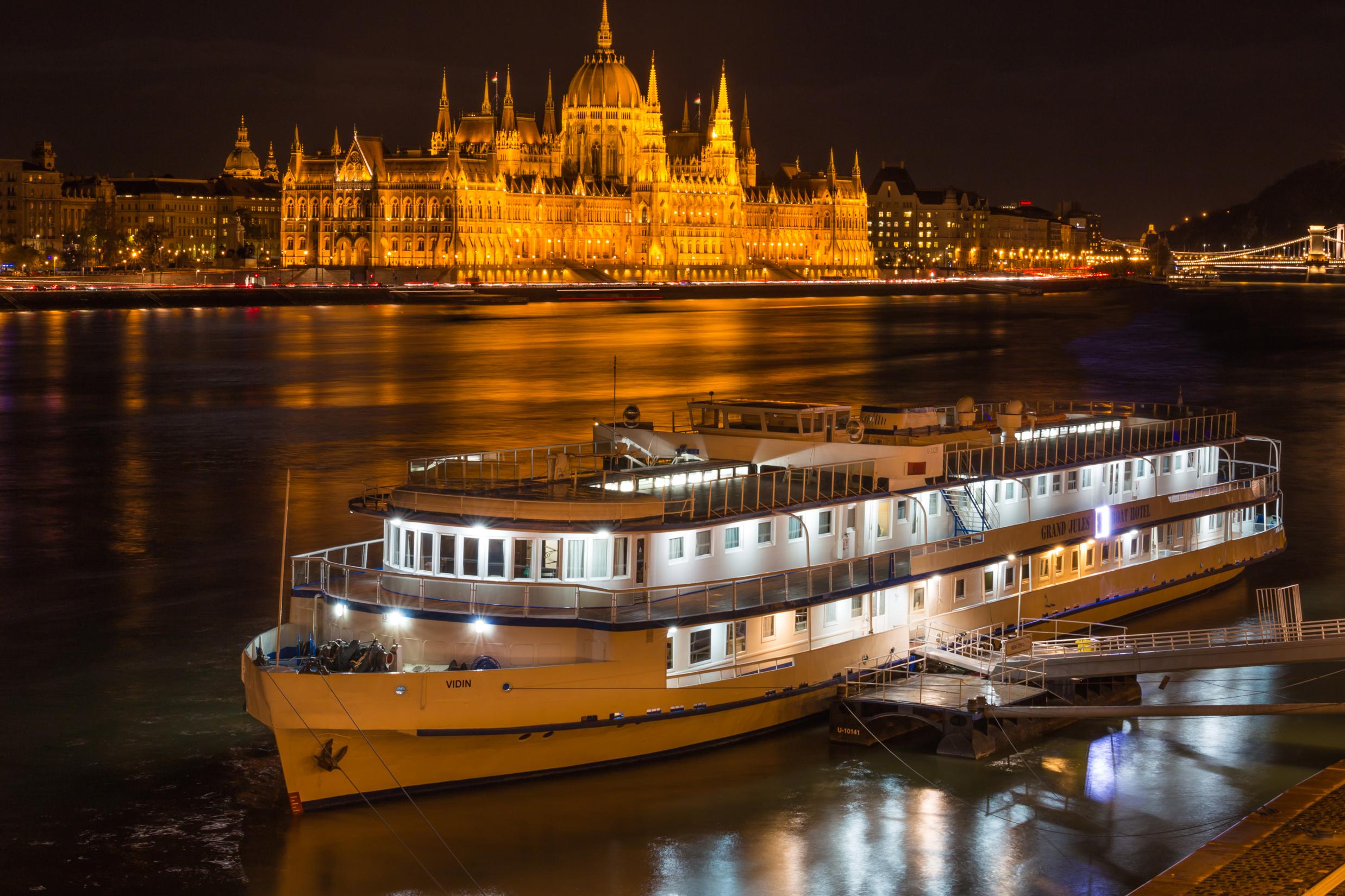 Grand Jules - Boat Hotel Budapešť Exteriér fotografie