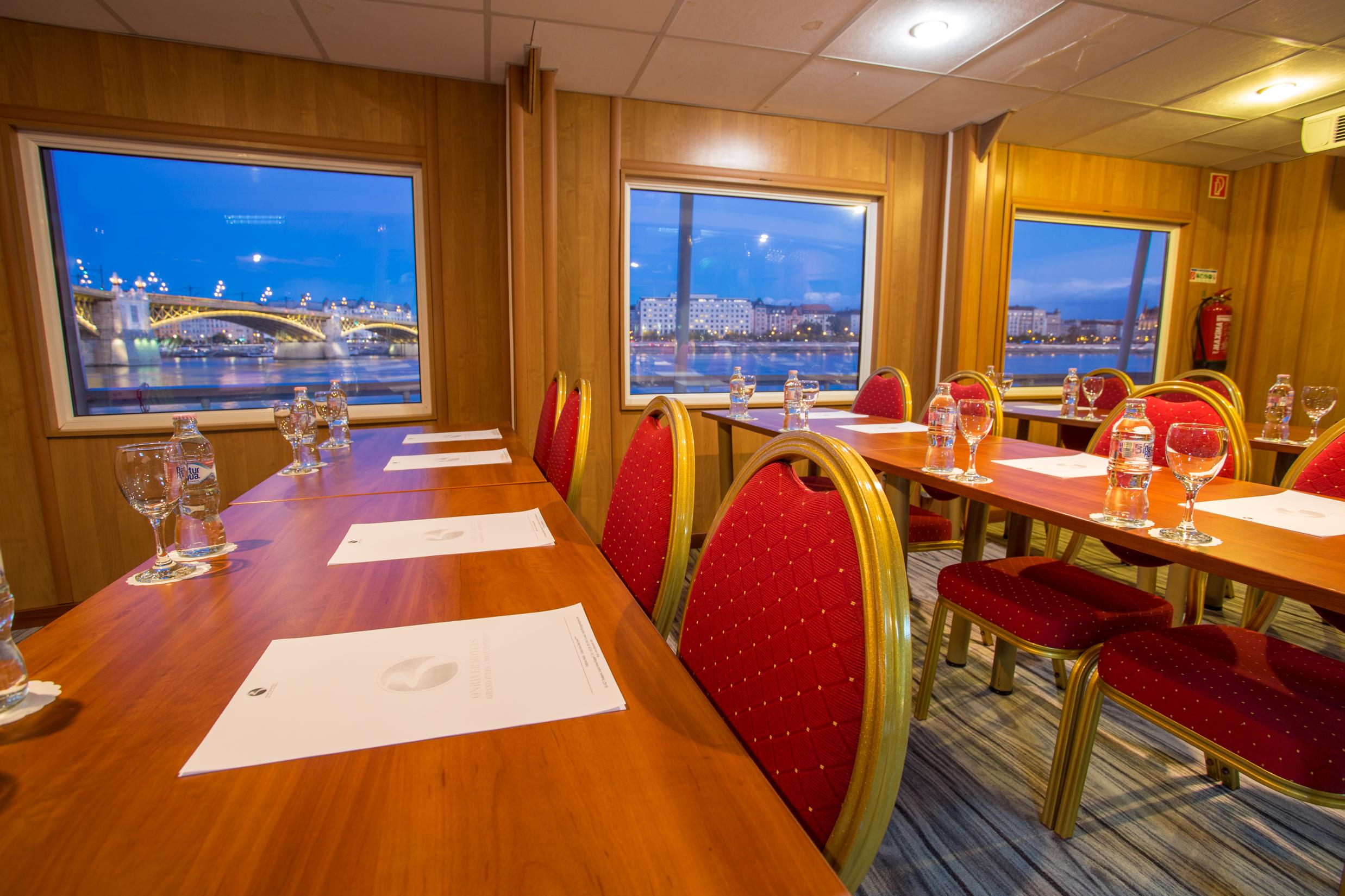 Grand Jules - Boat Hotel Budapešť Exteriér fotografie